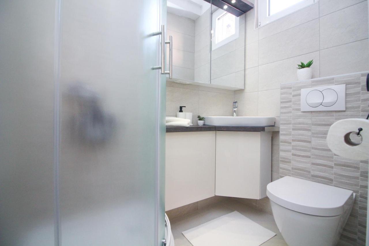 Ghetto Apartment Primošten Екстериор снимка